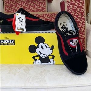 Disney Vans Shoes leather 6.5